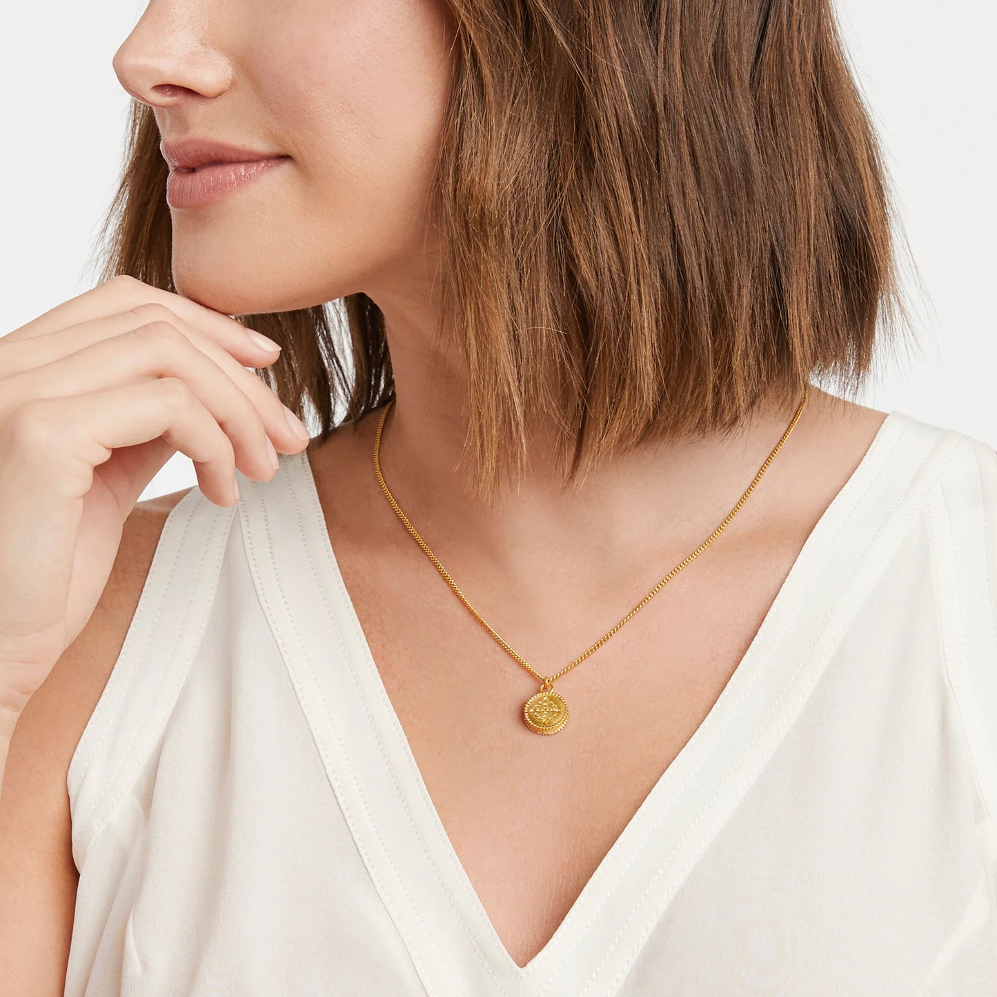 fleur-de-lis solitaire necklace