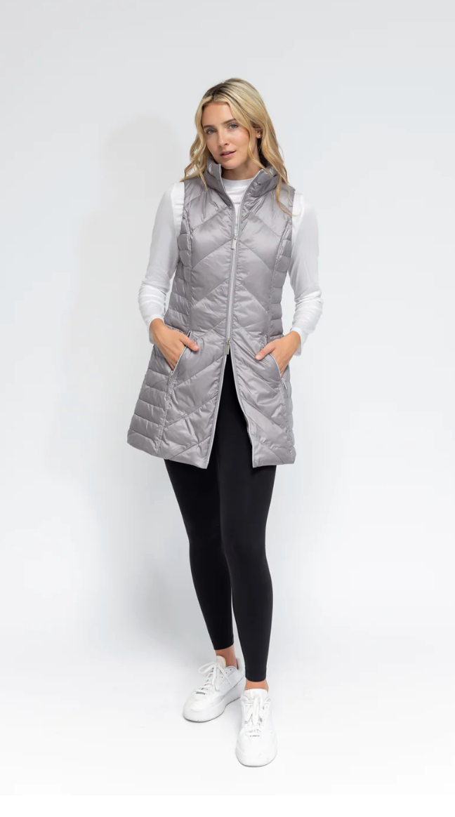 chevron quilted vest in fossil