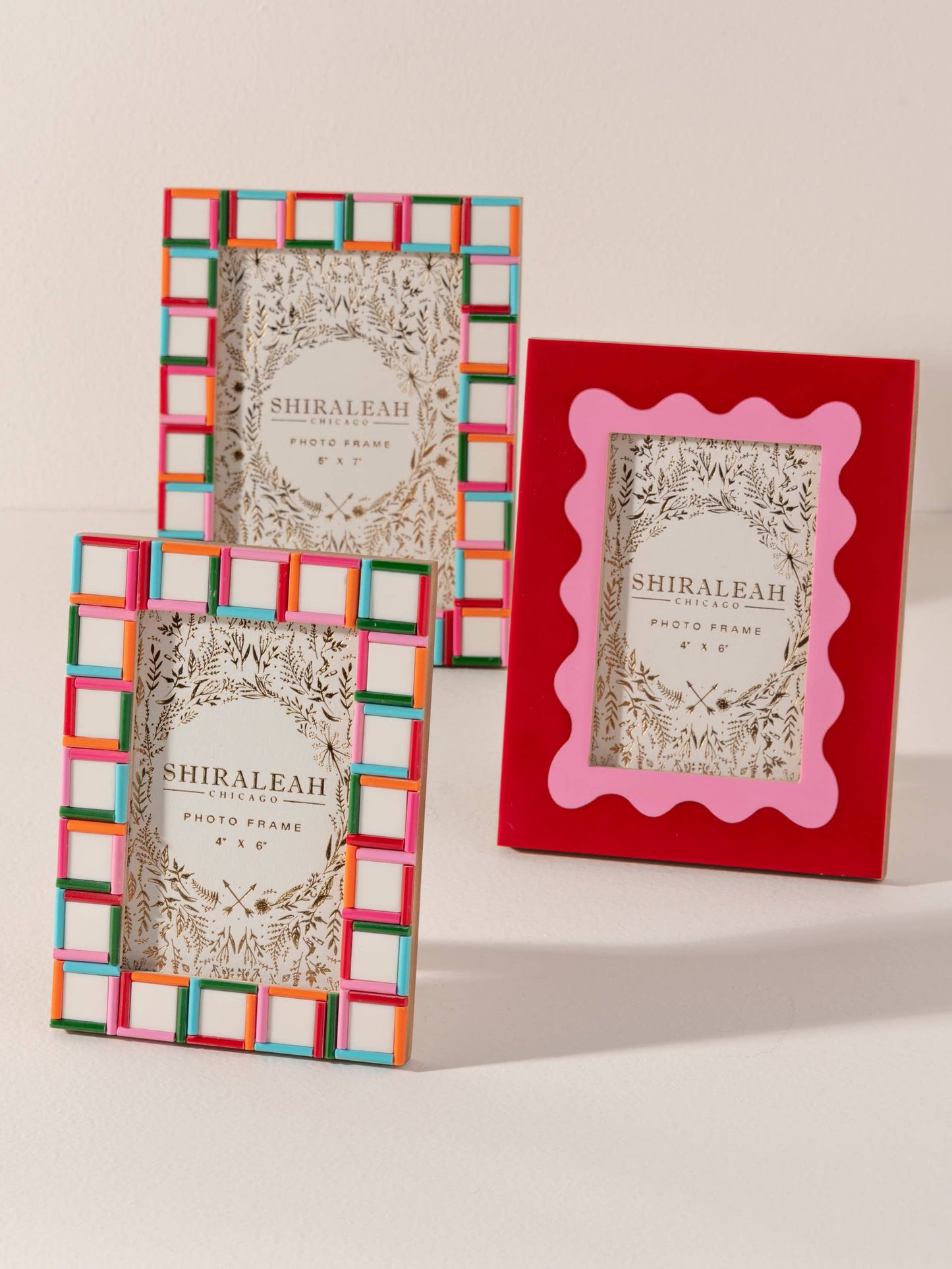 VIVA 4" x 6" WINDOW PANE PICTURE FRAME