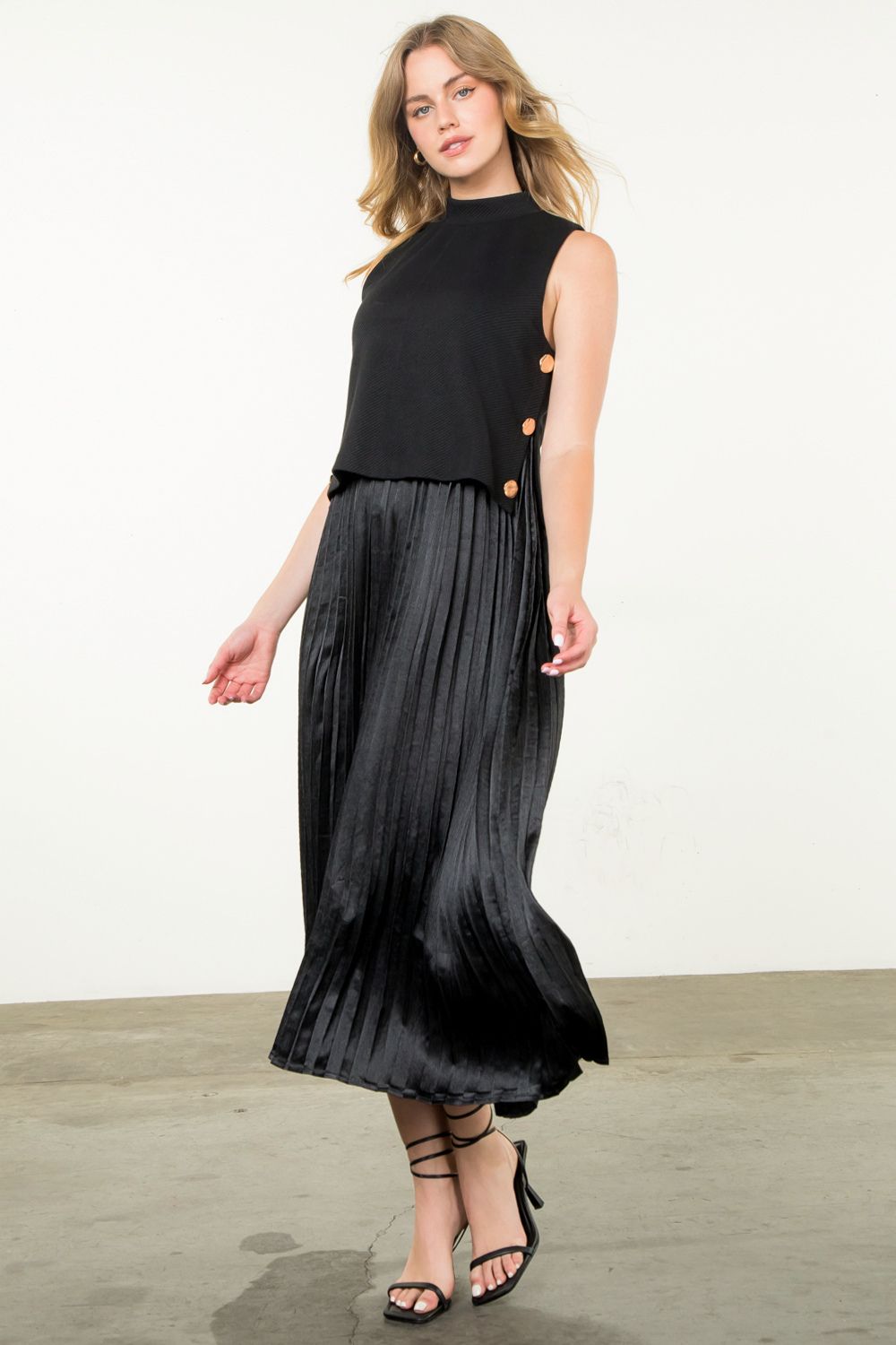 amelia pleated skirt dress