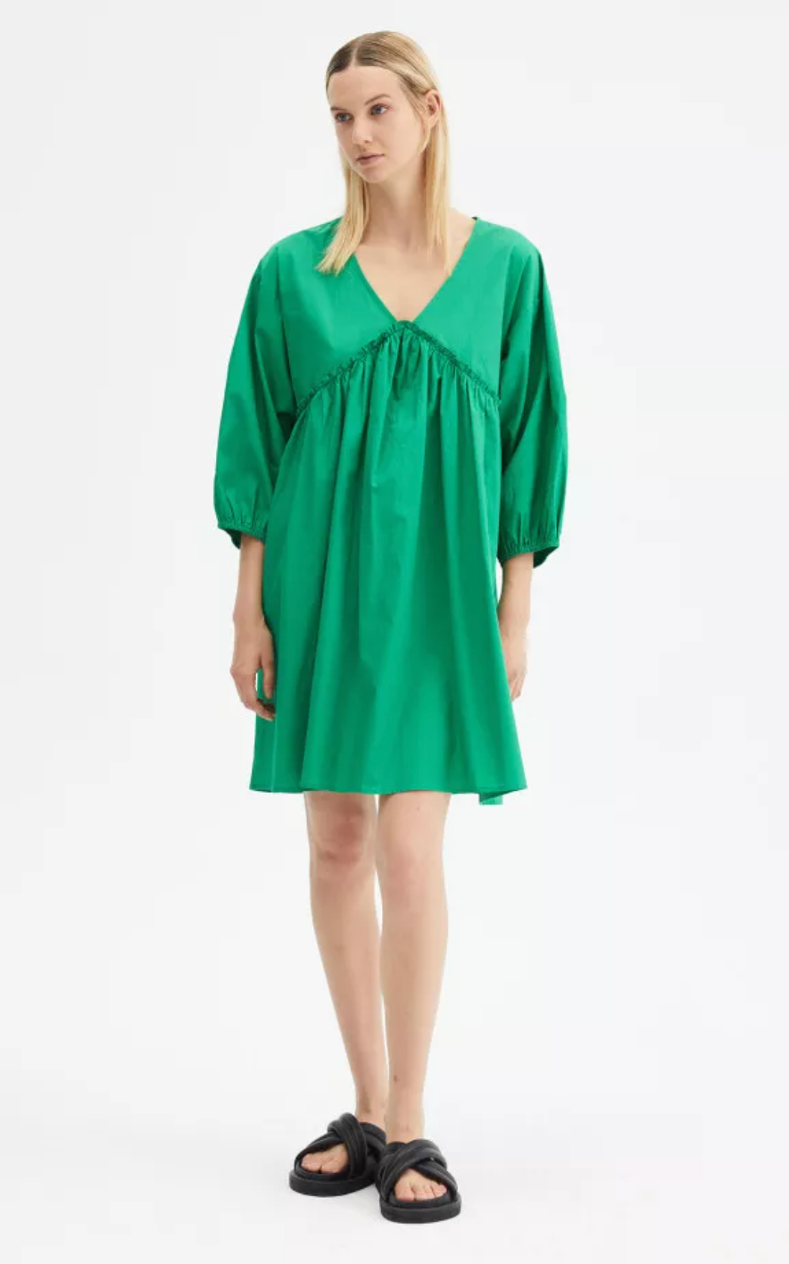 nicole puff sleeve dress