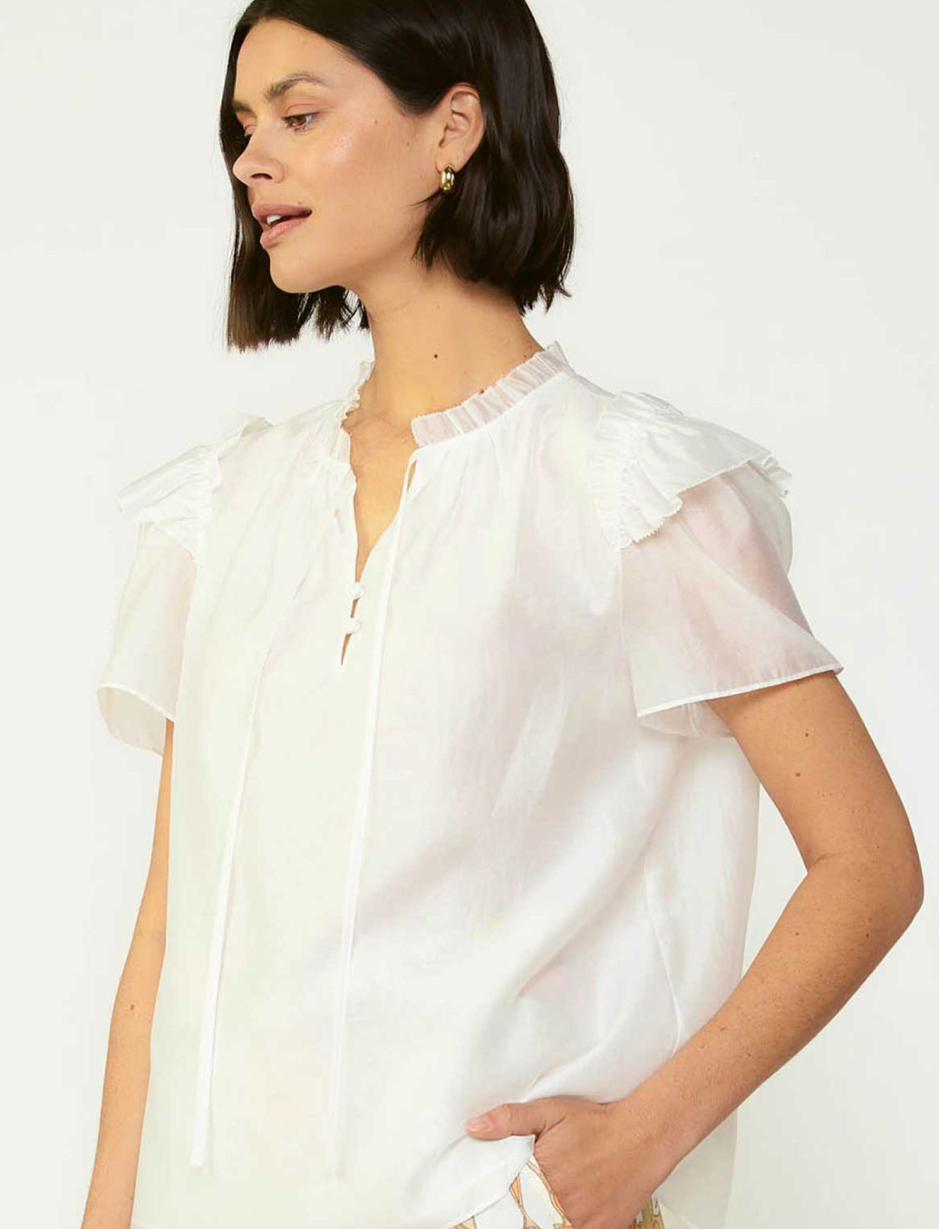 marlee sleeveless split neck blouse