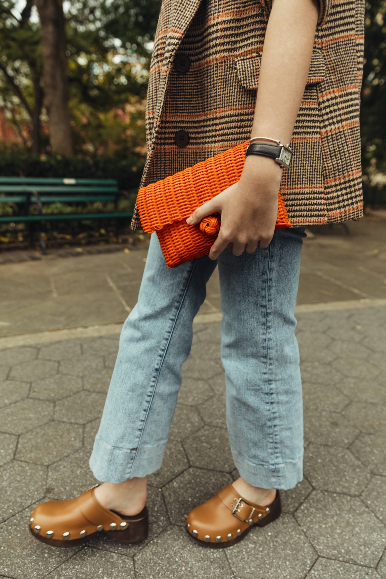 clutch sunset orange
