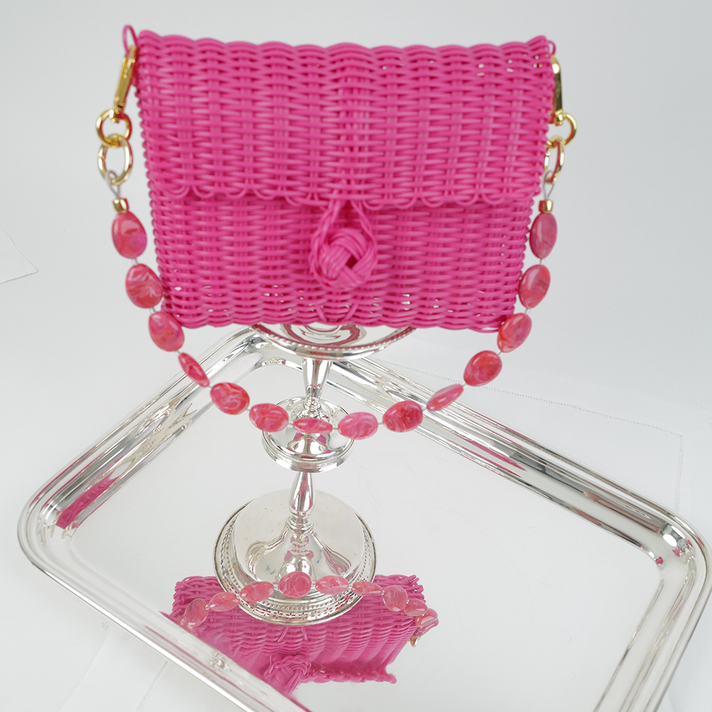 clutch strap river stone in raspberry pink swirl