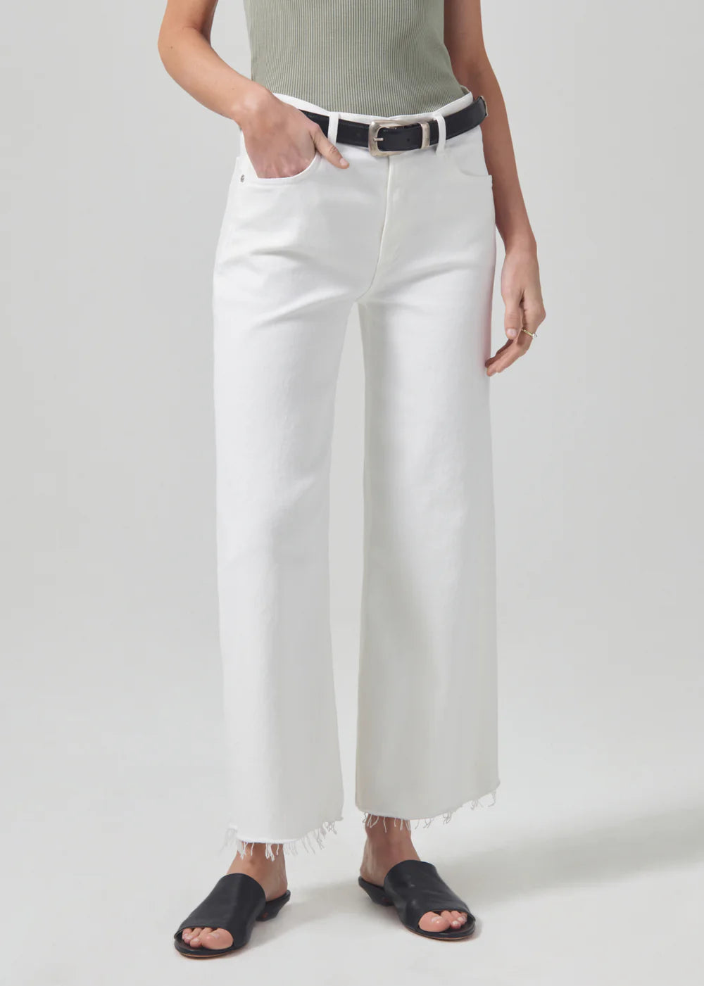 lyra crop wide leg white