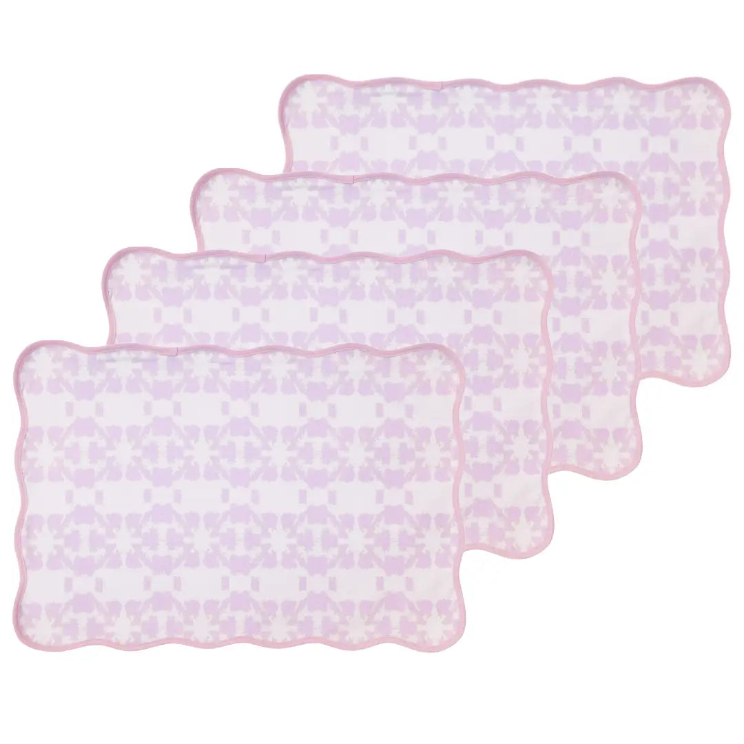 scalloped placemats