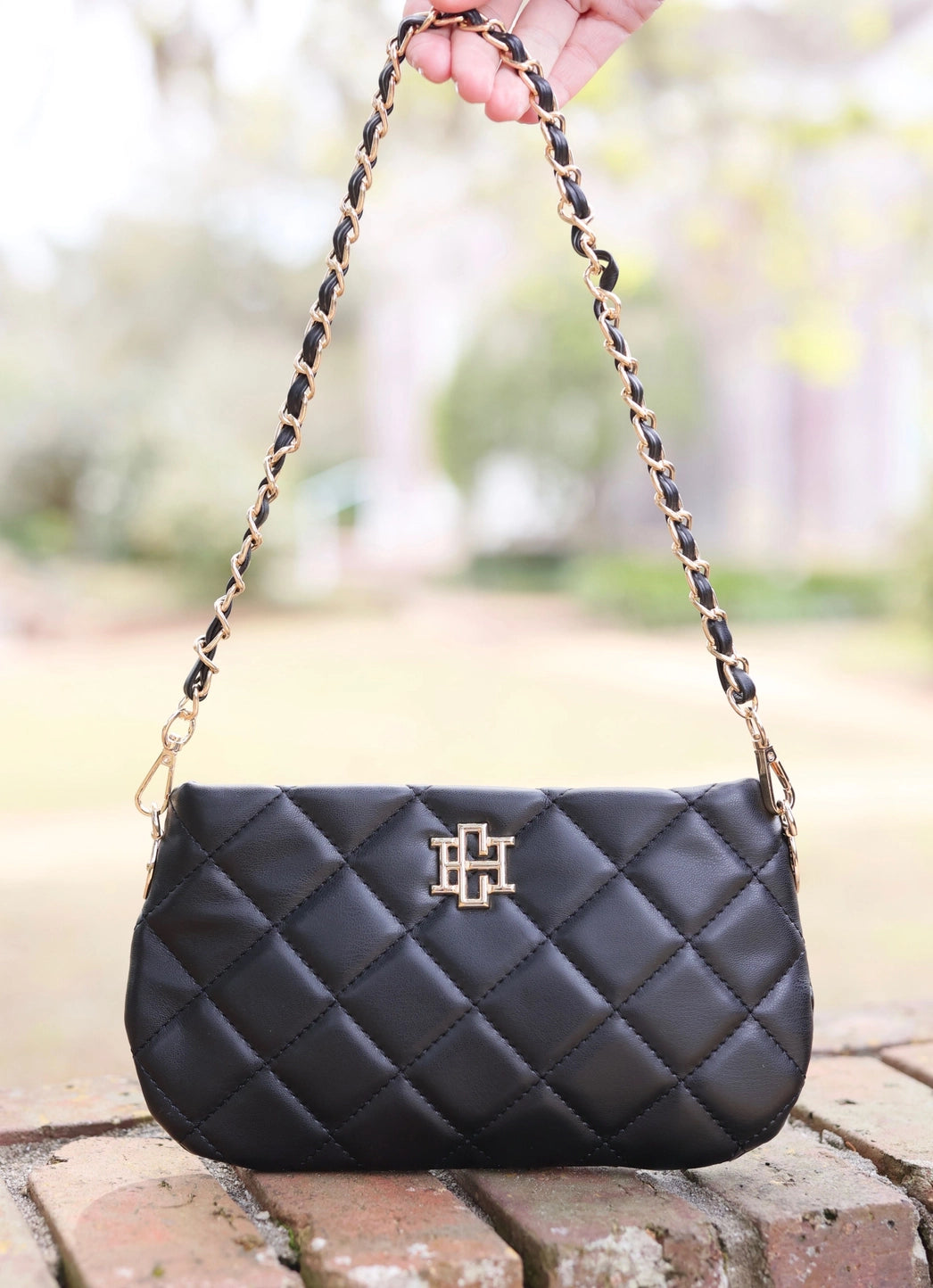 livi quilted crossbody