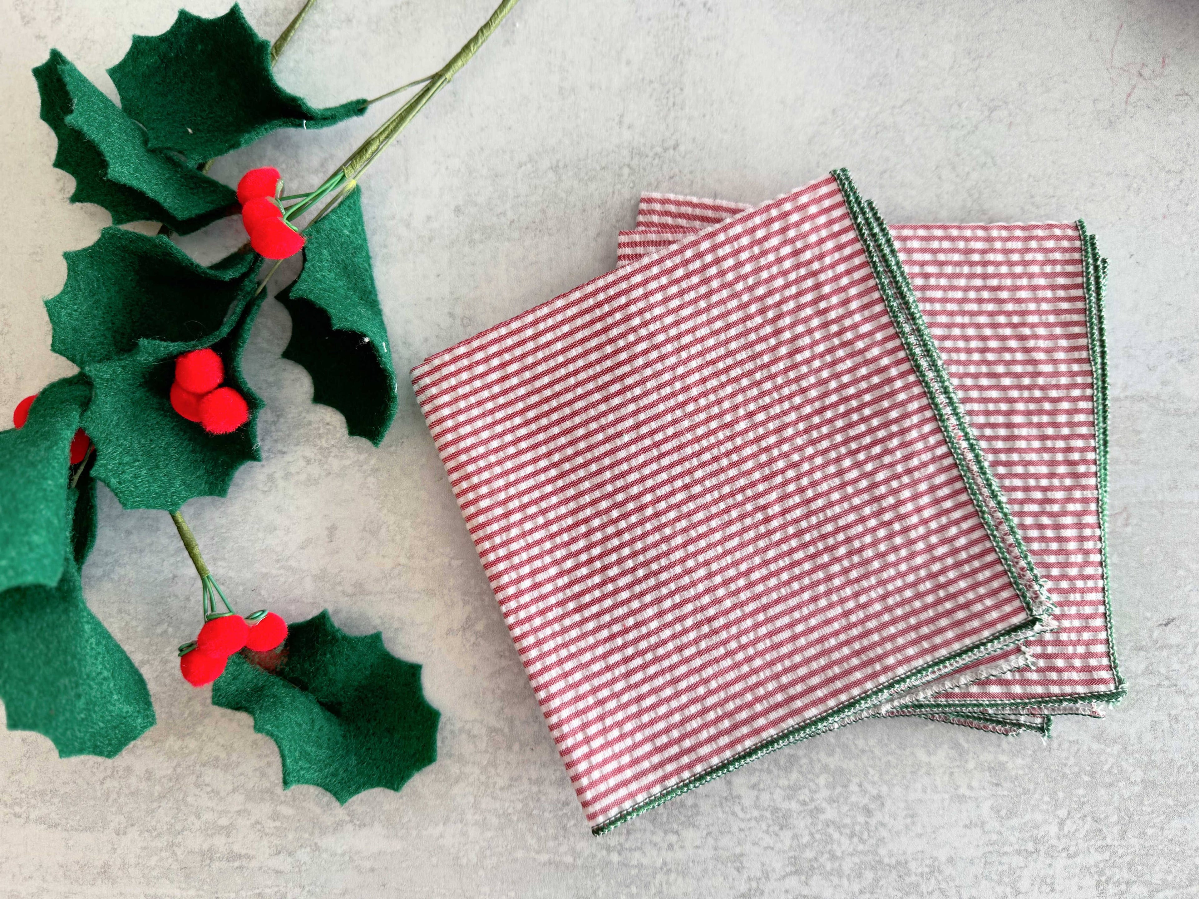 Holiday Seersucker Red and Green, set of four: 10inch cocktail