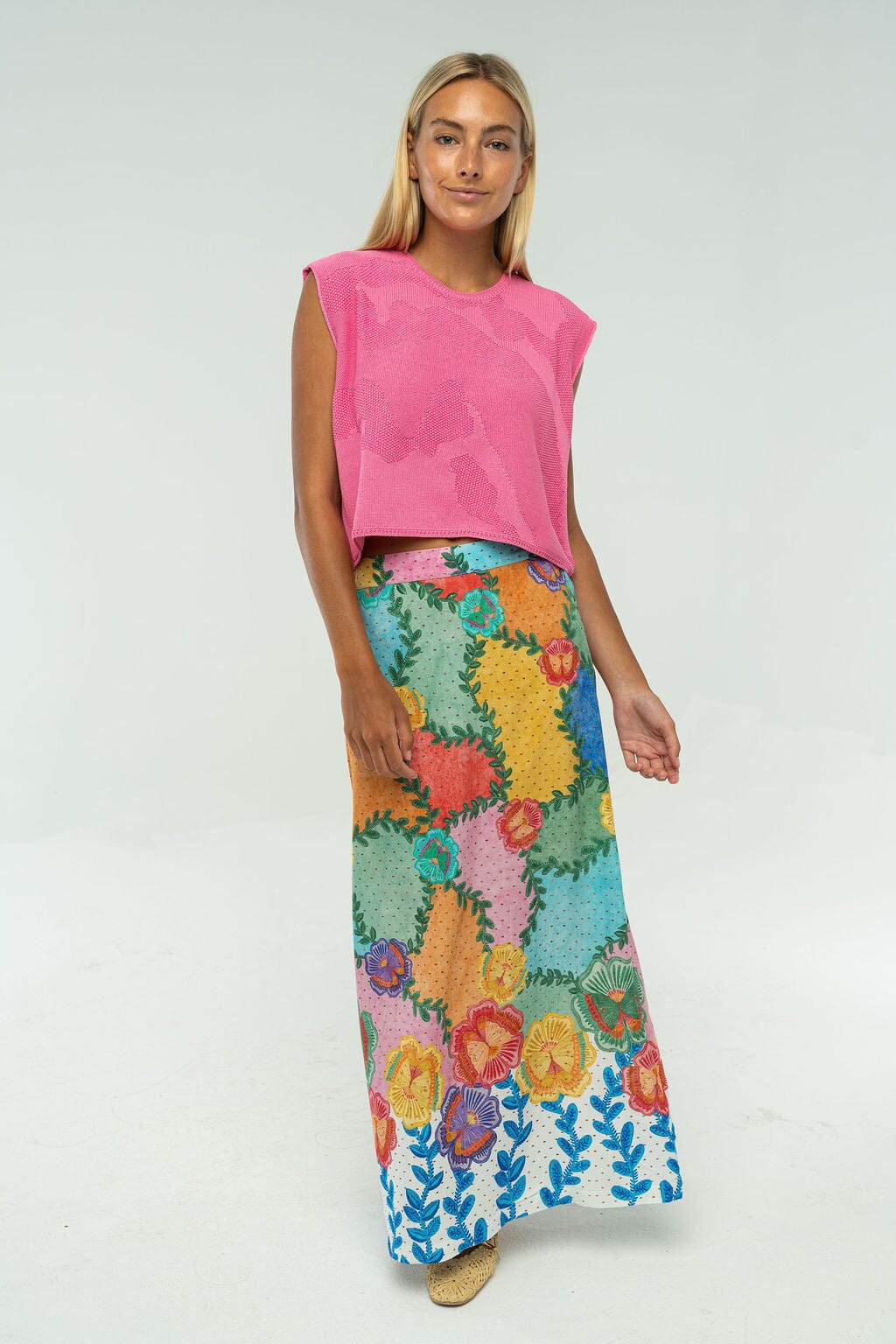 laura sleeveless sweater - pink