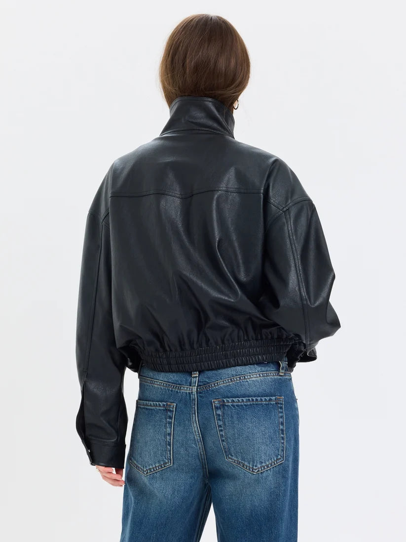 phantom funnel neck jacket black