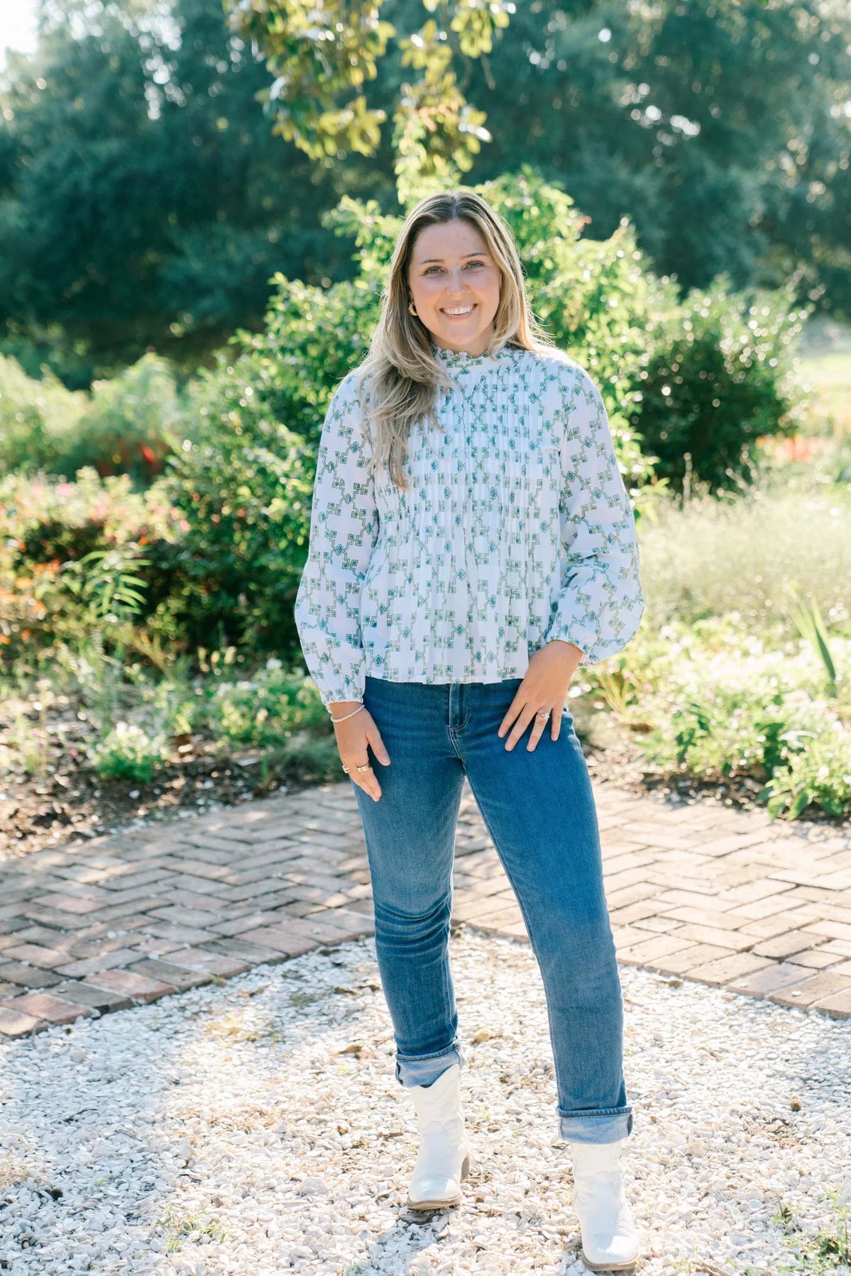 kinsey blouse sagebrush