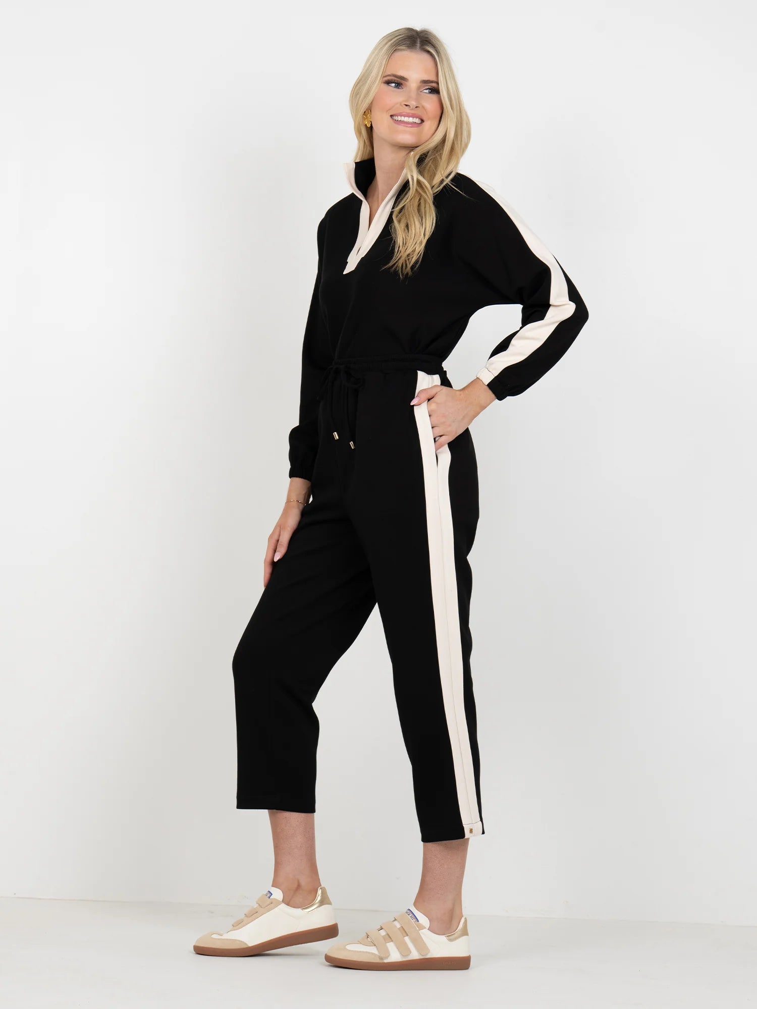 joy jogger midnight vanilla