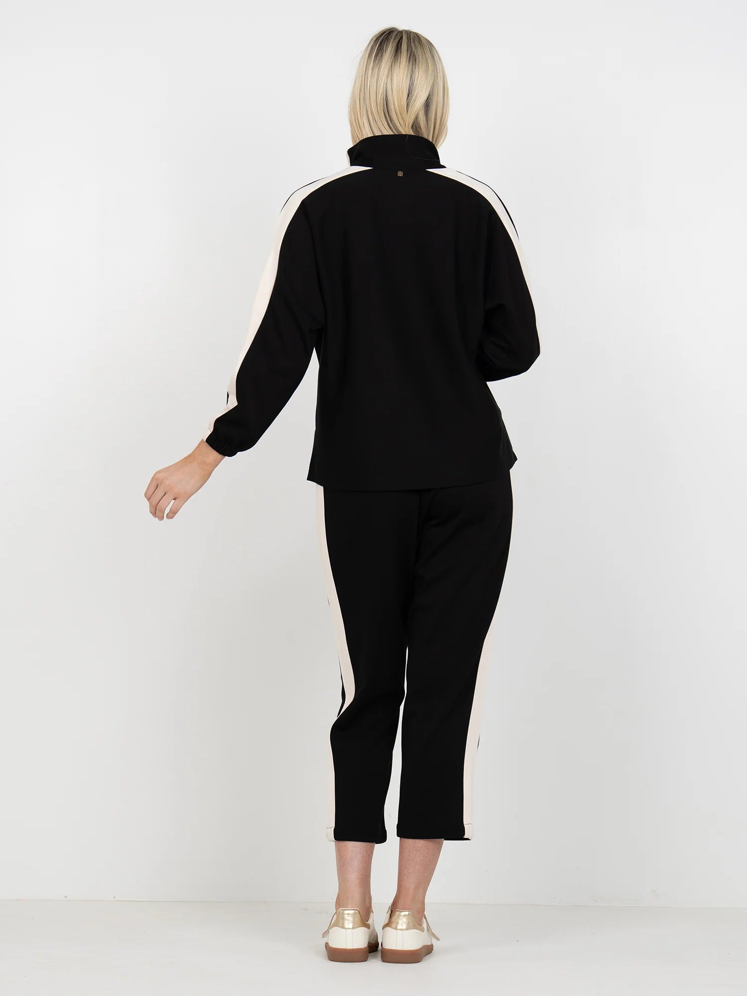 long-sleeve poppy midnight vanilla