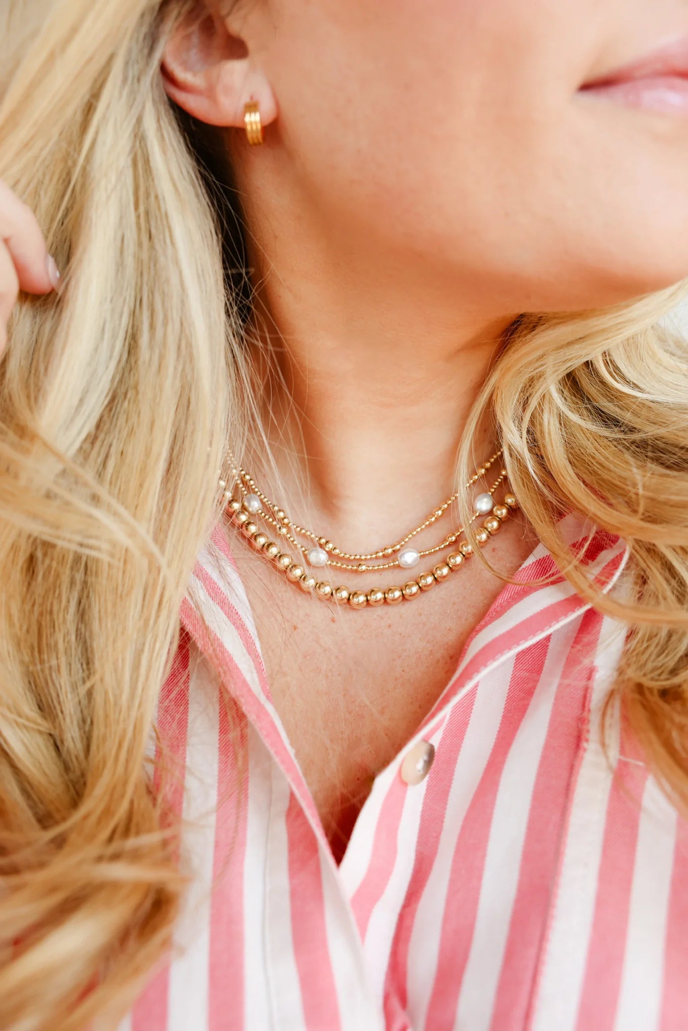 maggie necklace in gold