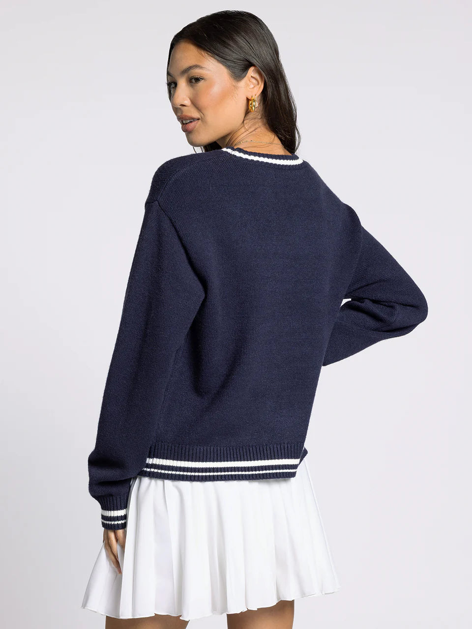 go sports sweater