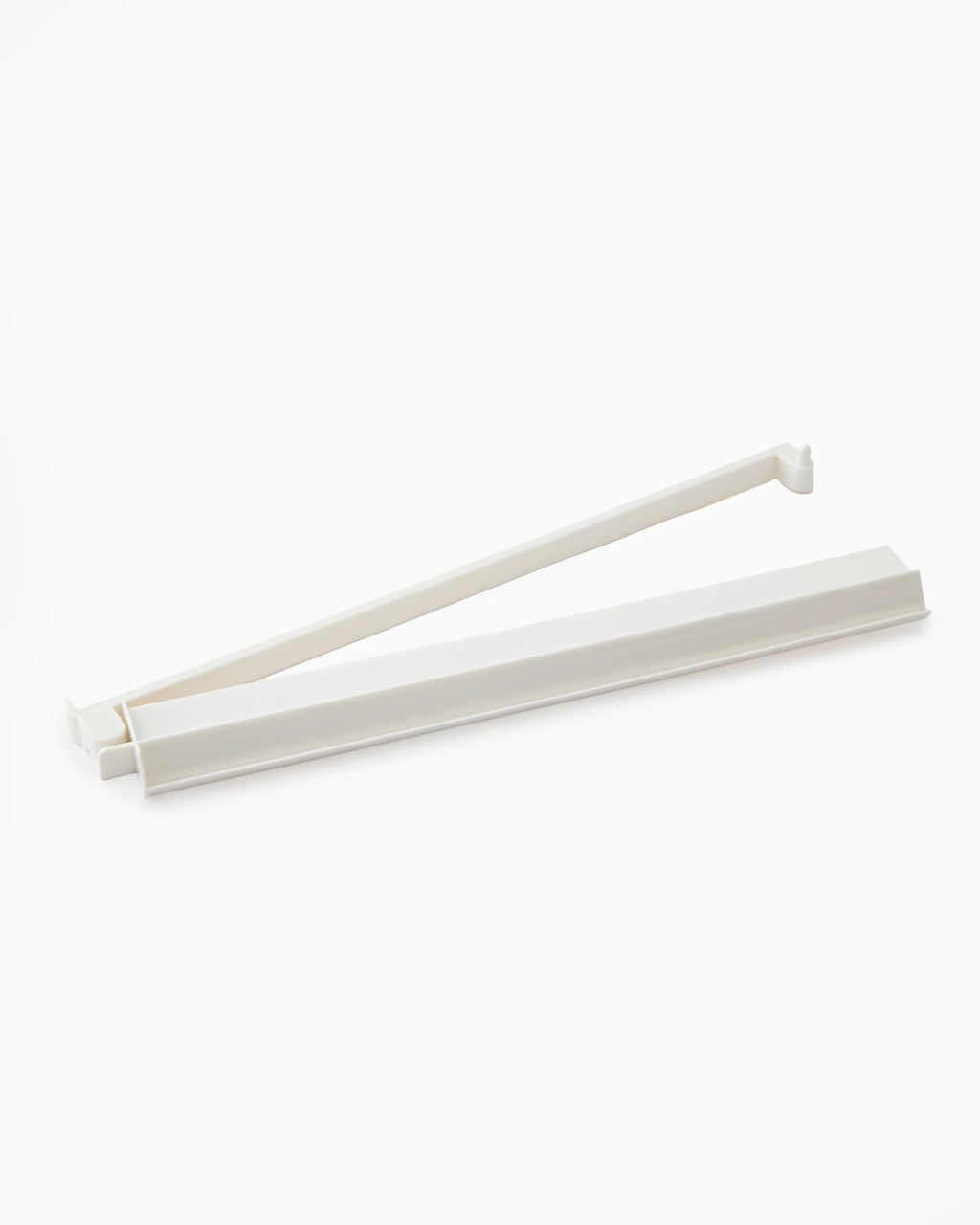 white acrylic rack and pusher set