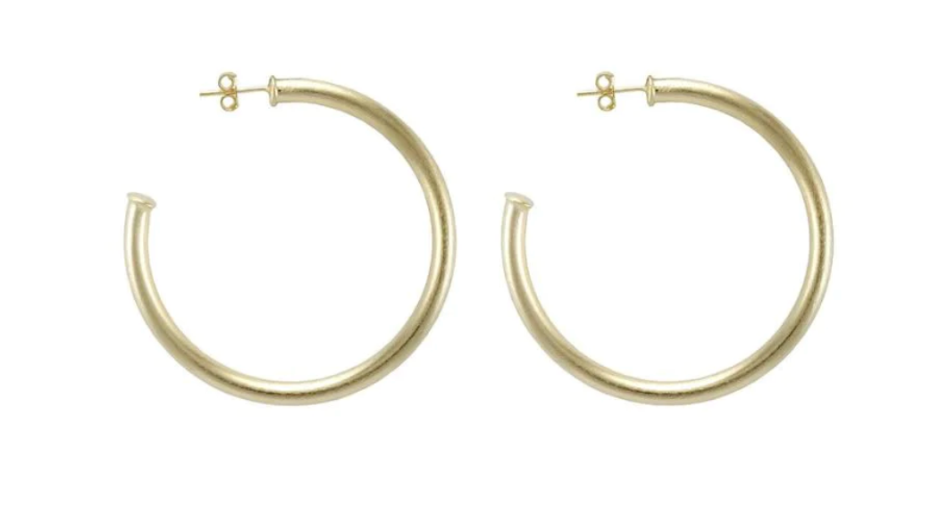 everybody's favorite hoops petite