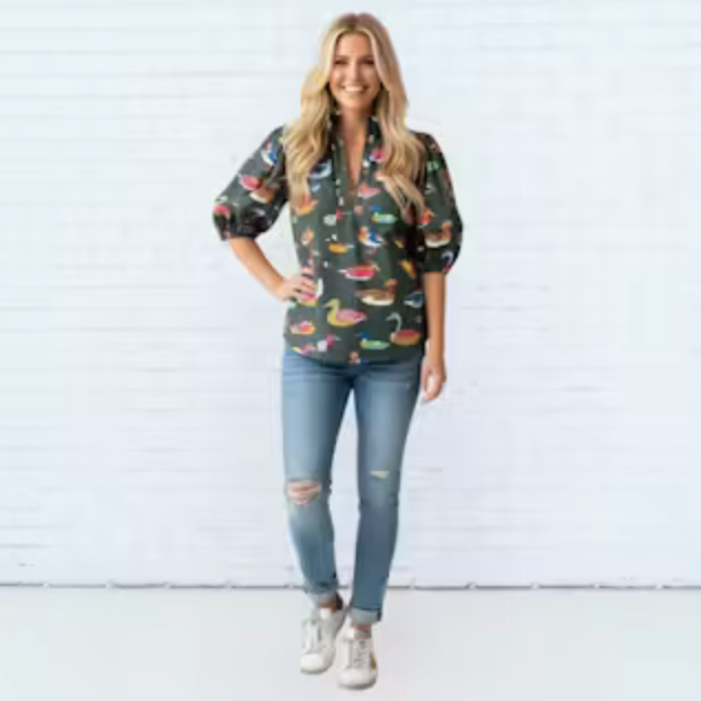 anna duck top