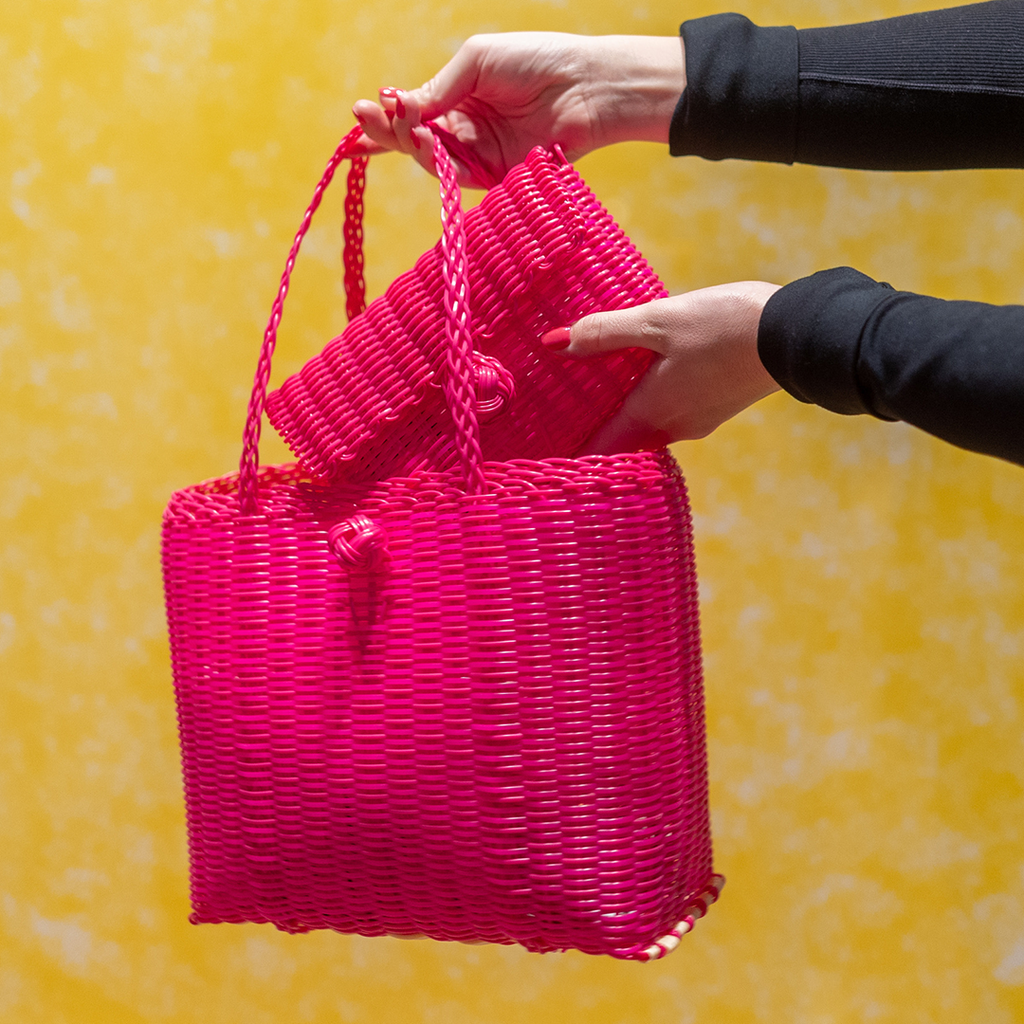 clutch solid hot pink