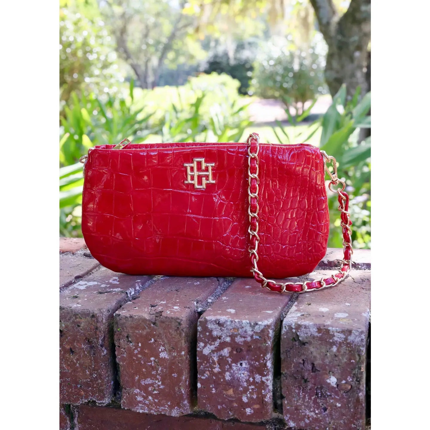 livi quilted crossbody