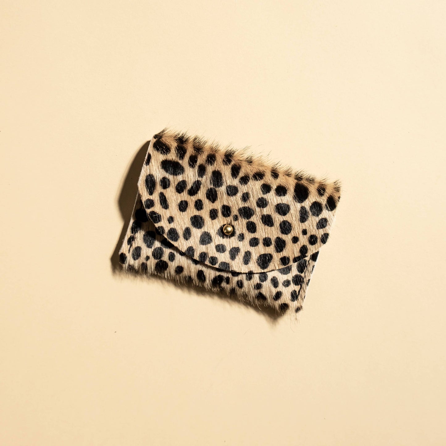 cardholder tiny spotted hair on hide