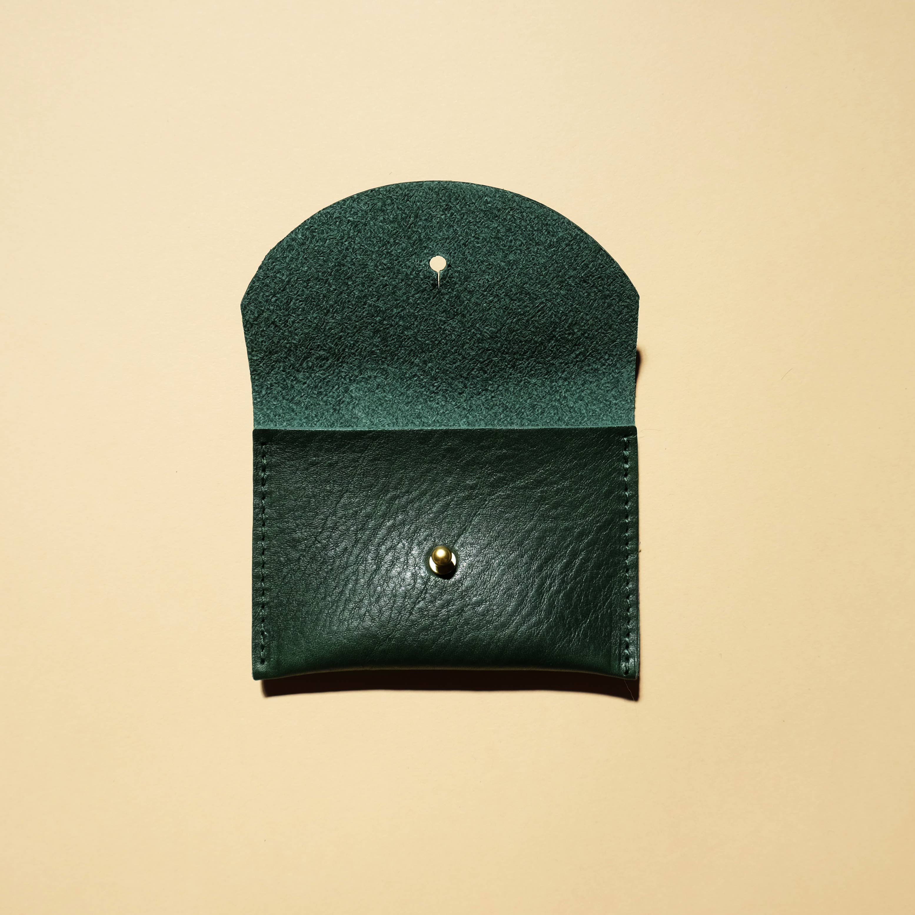 cardholder kelp leather