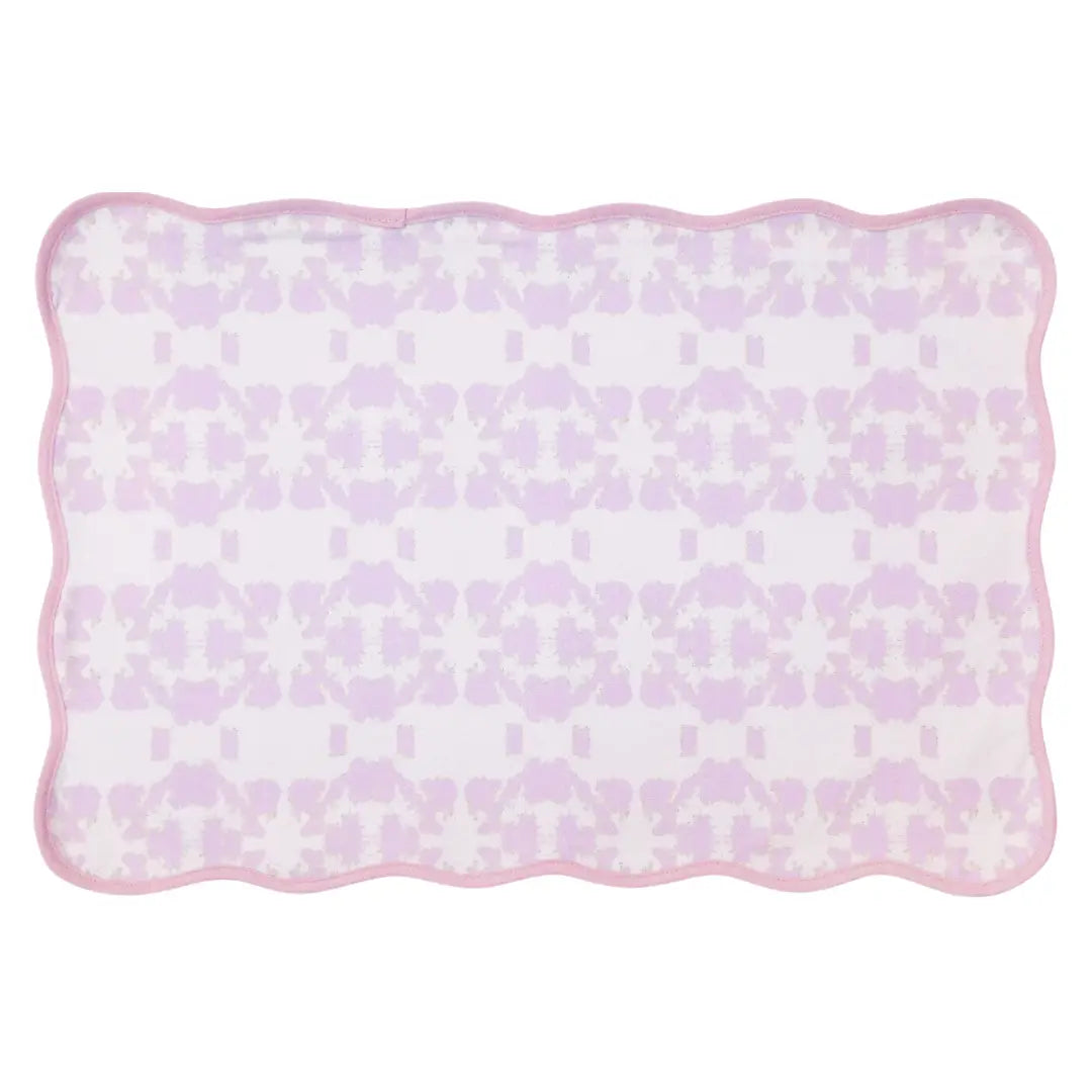 scalloped placemats