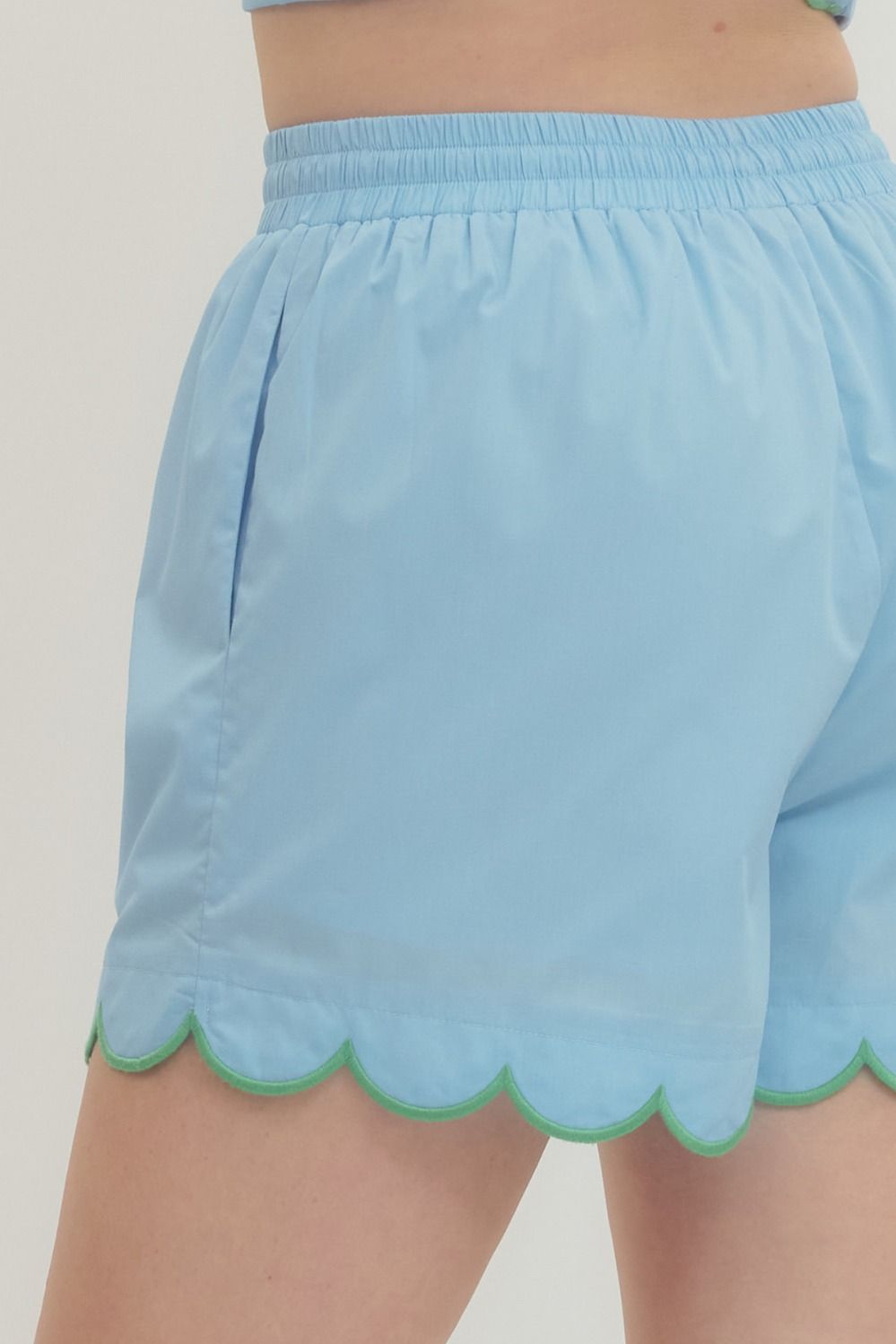 piper scalloped short set