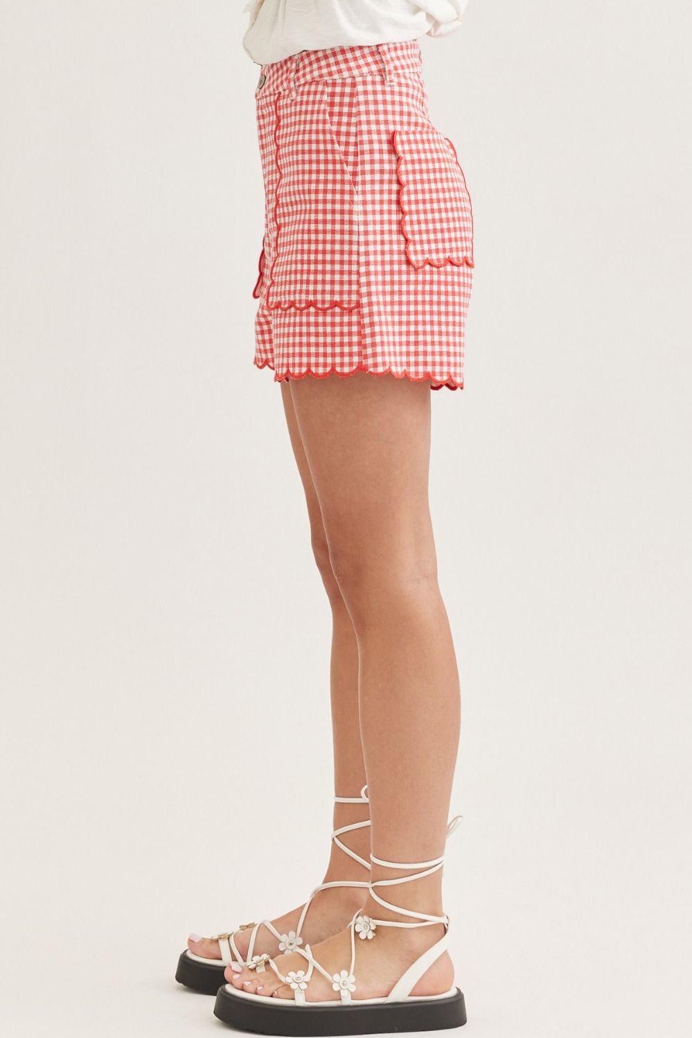 morgan scallop hem short