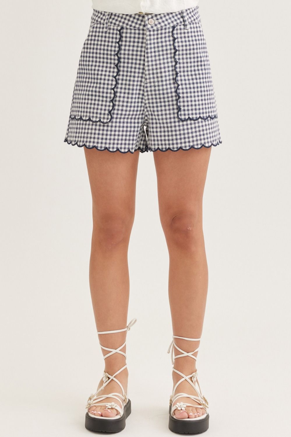 morgan scallop hem short
