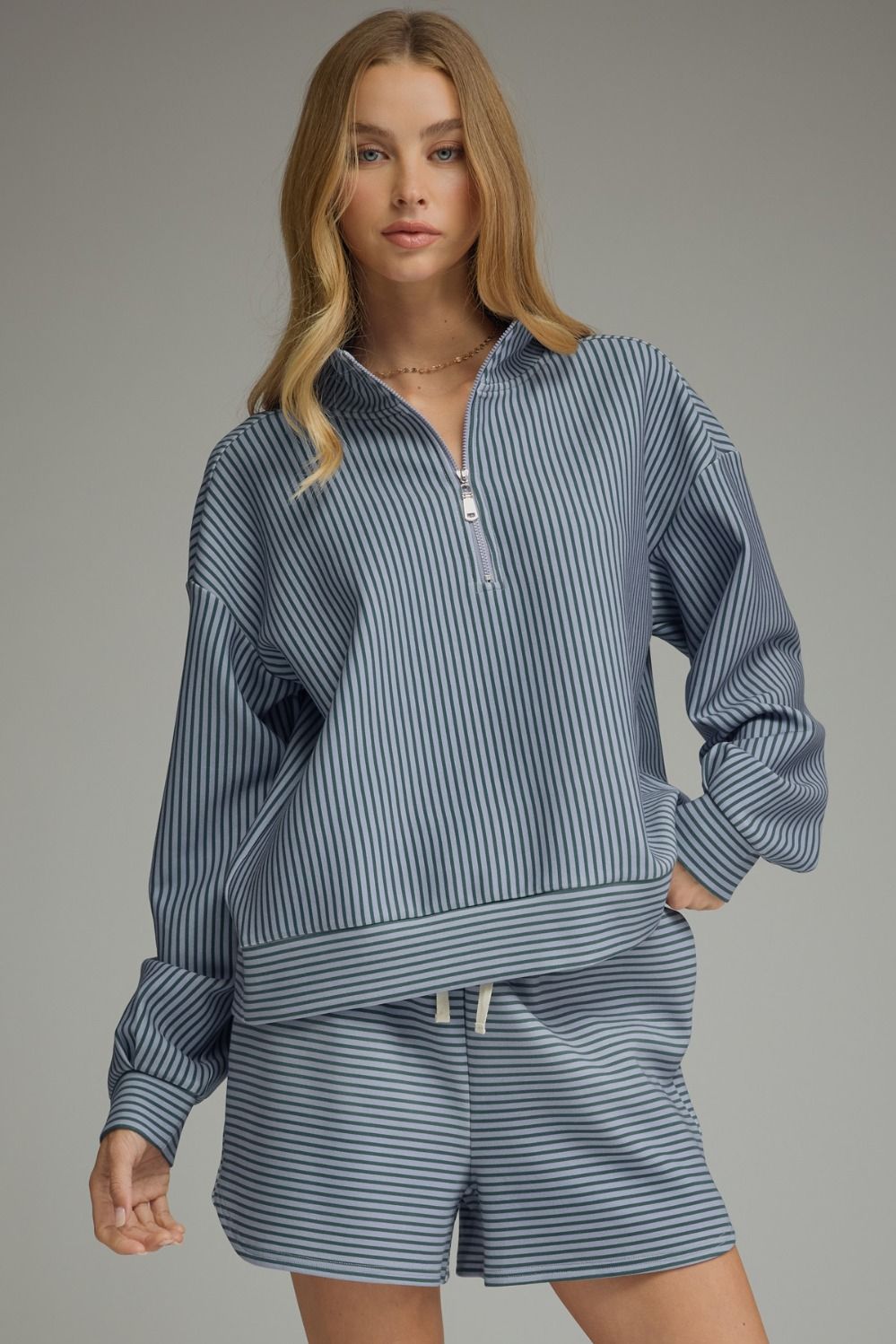williow quarter zip top