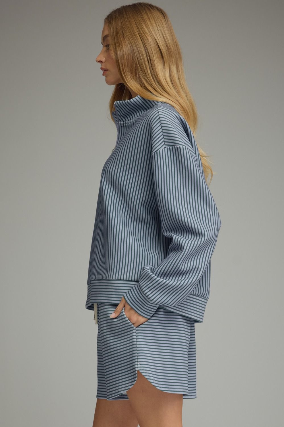 williow quarter zip top