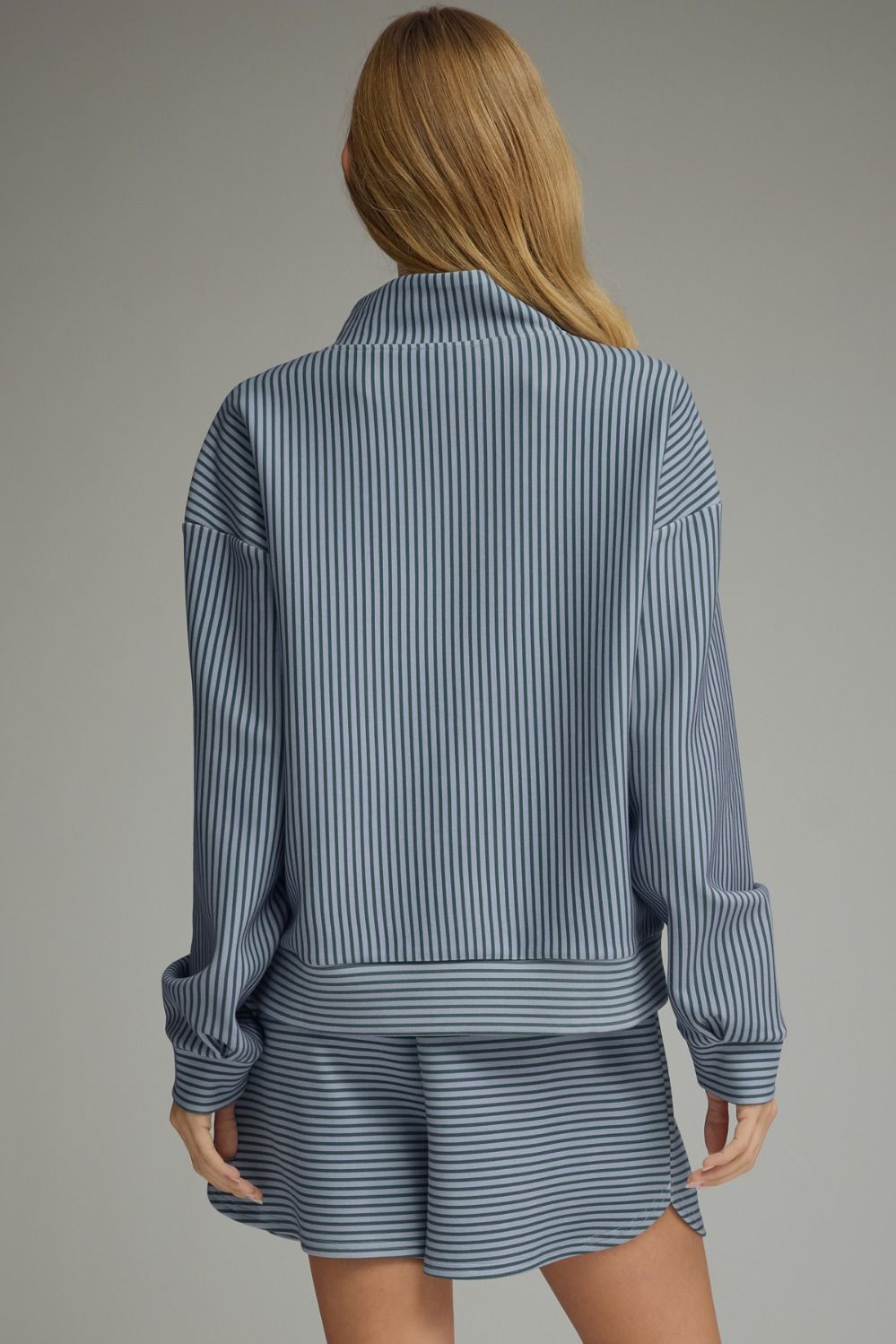 williow quarter zip top