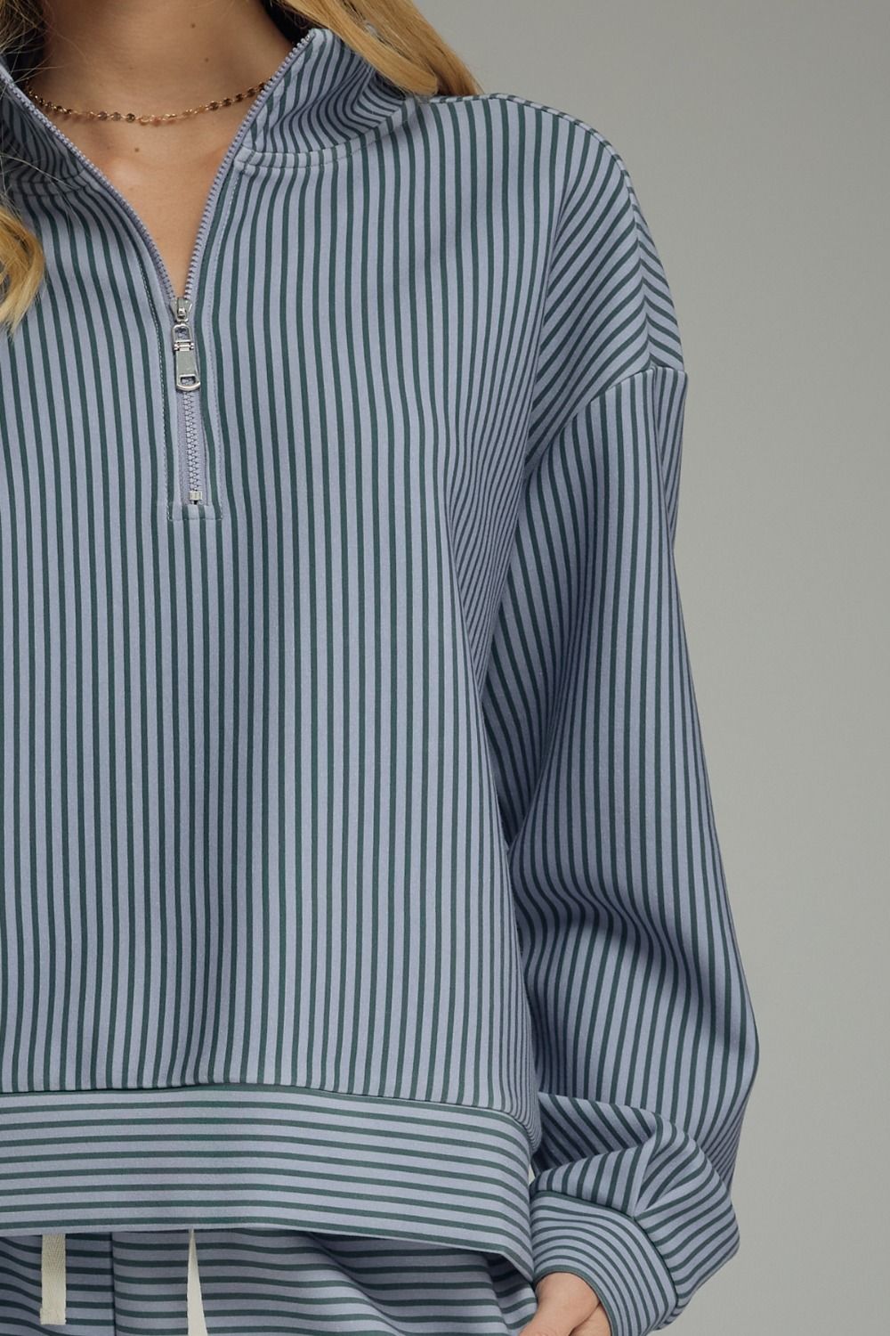 williow quarter zip top