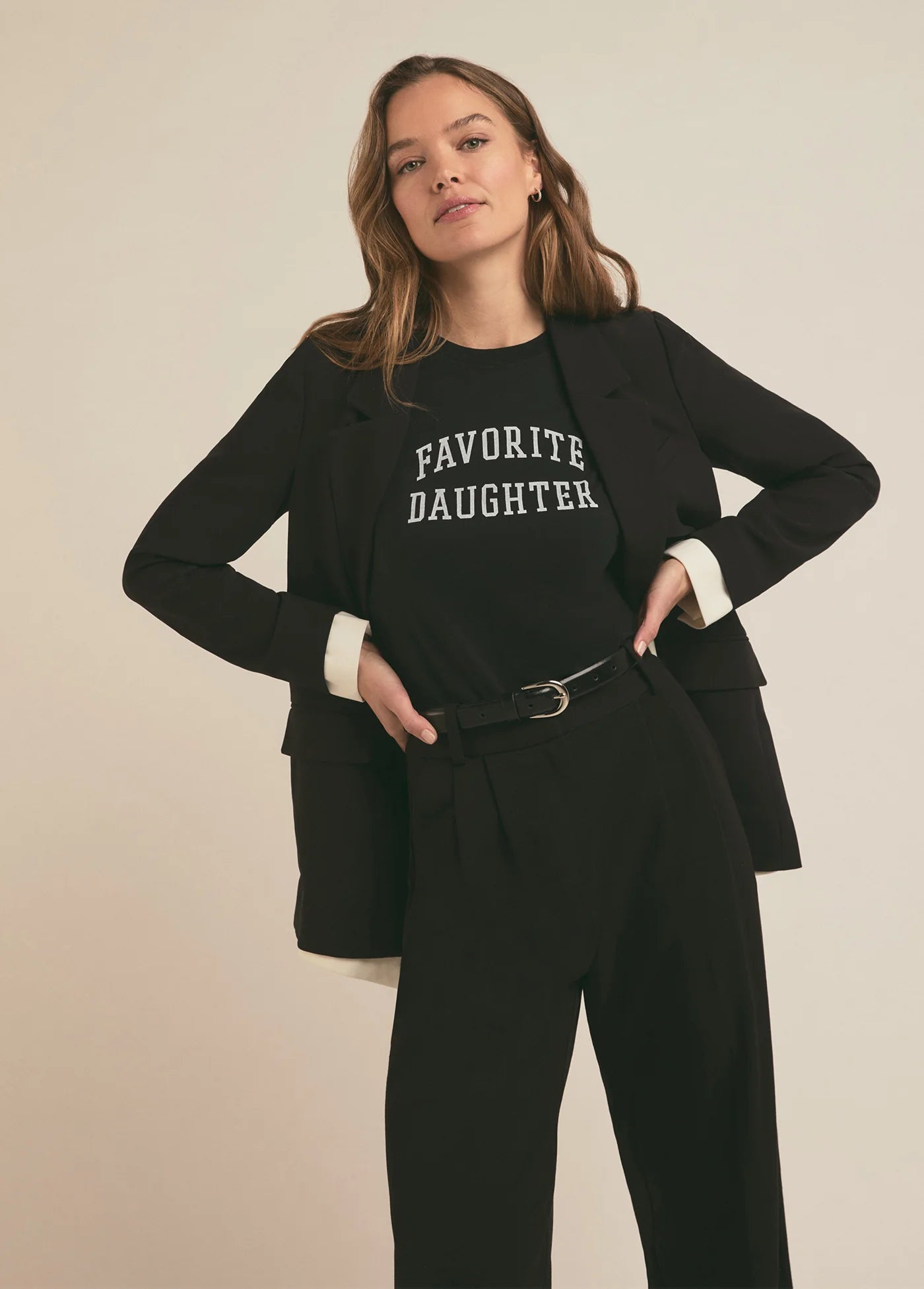 favorite daughter cropped collegiate tee