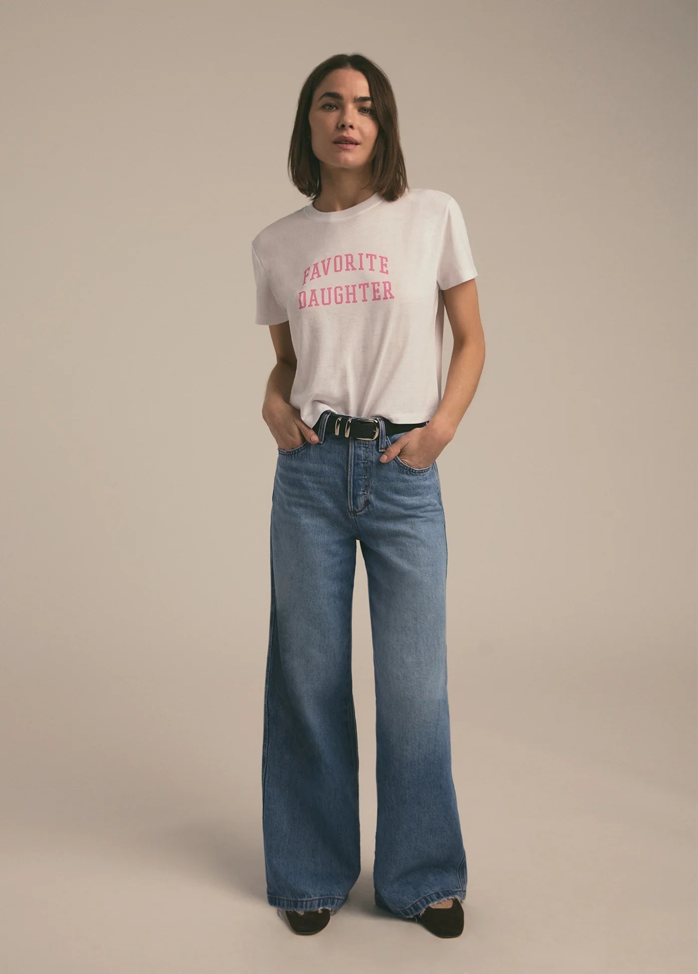 favorite daughter cropped collegiate tee