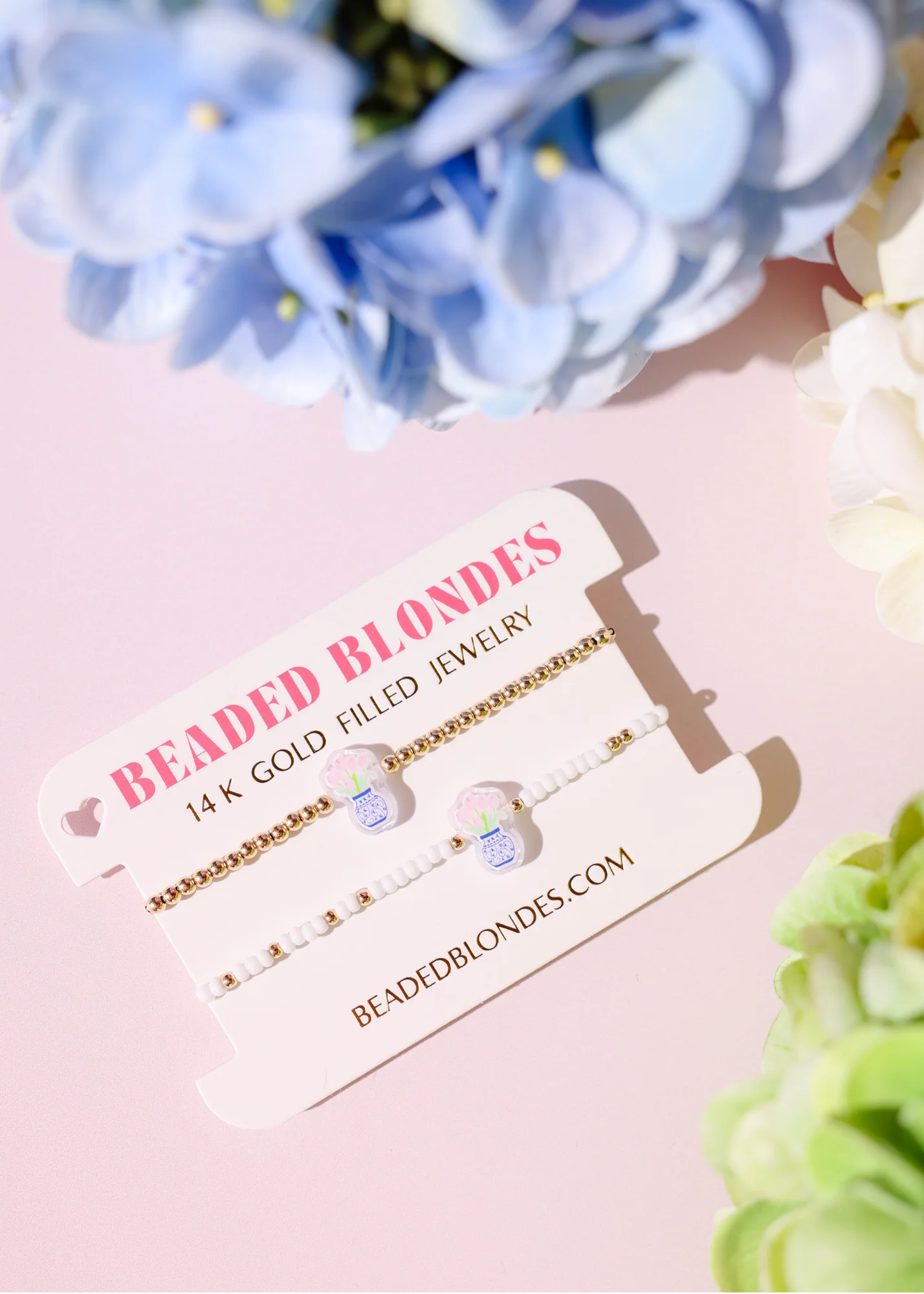 floral vase beaded bracelet on color